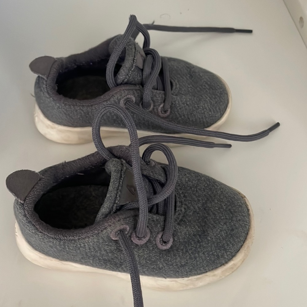 Toddler allbirds sneakers